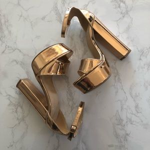 Tall Gold chunky heels size 5.5